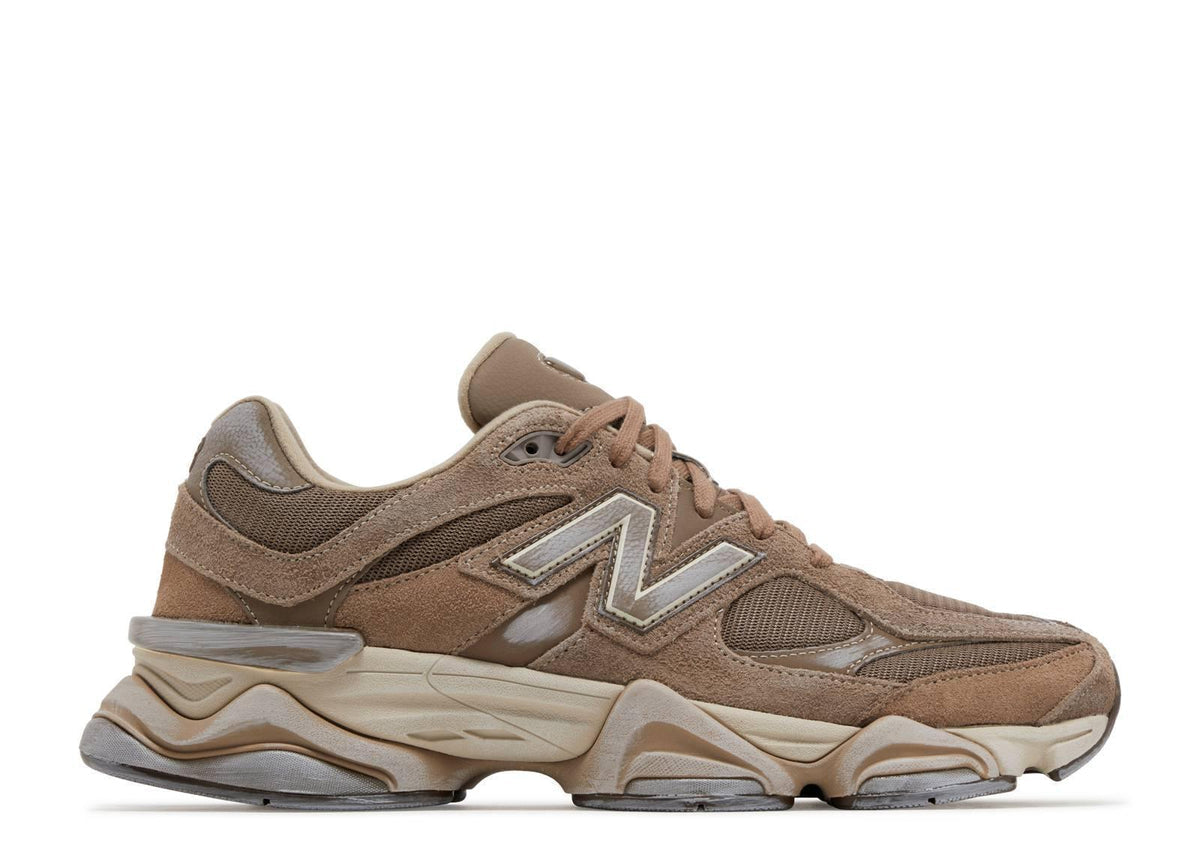 New Balance
9060