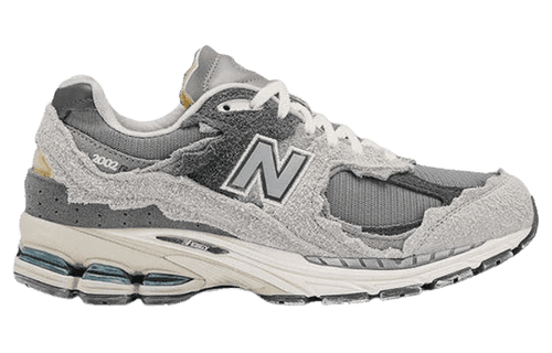 New Balance
2002R
