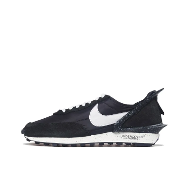 Nike Daybreak
Undercover