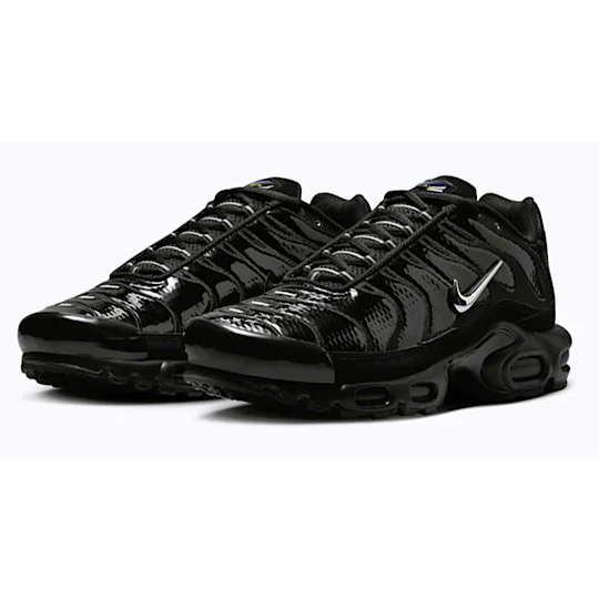 NIKE AIR MAX PLUS