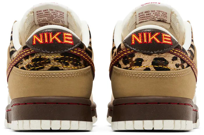 Nike Wmns Dunk Low 'Khaki Team Red'