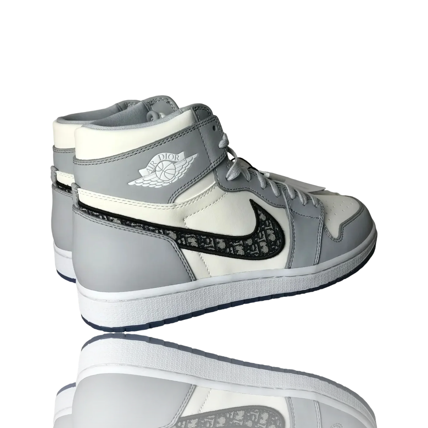 DIOR X NIKE - AIR JORDAN 1
