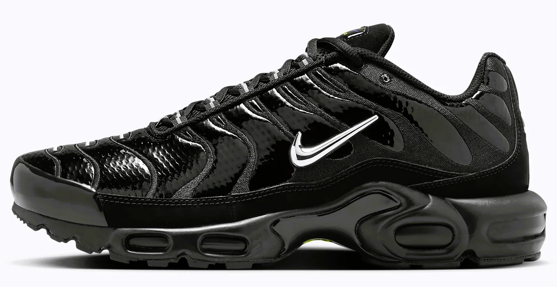 NIKE AIR MAX PLUS