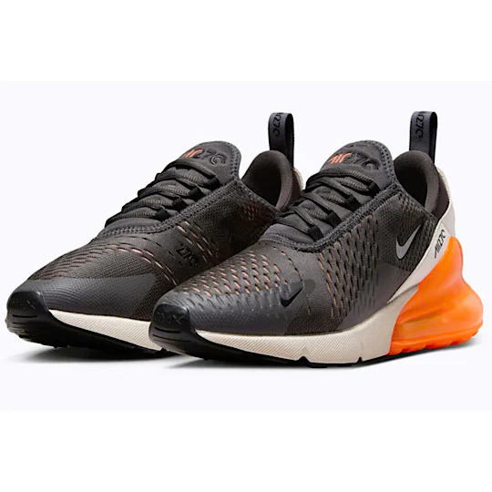 NIKE AIR MAX 270