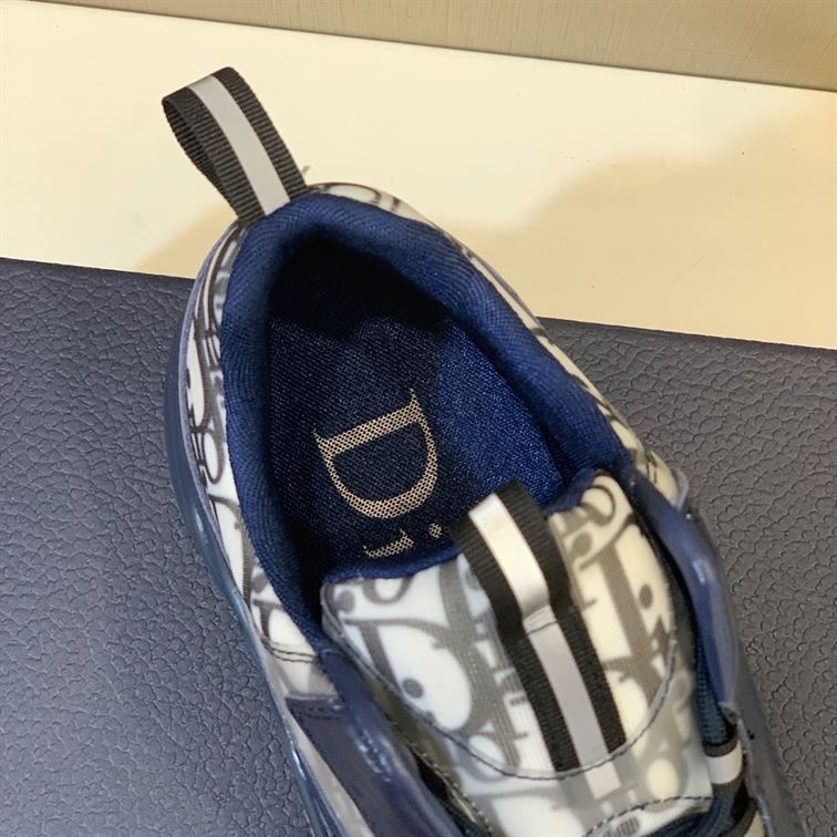 CHRISTIAN DIOR