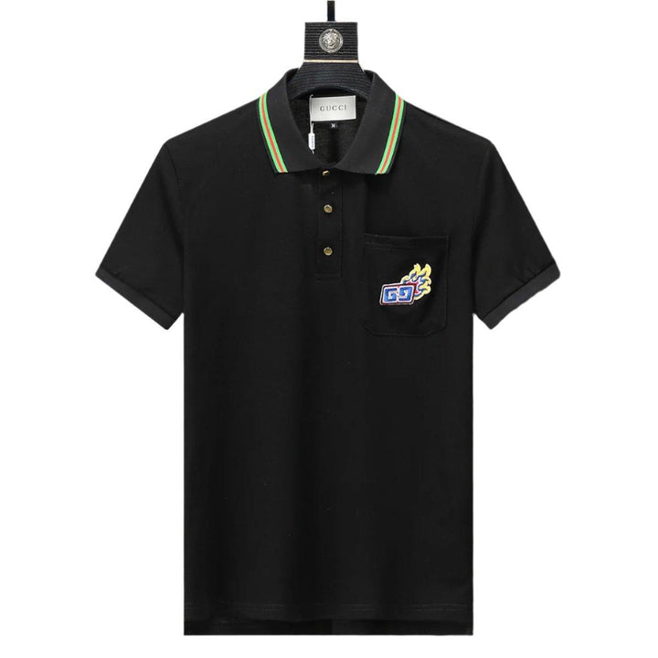 Gucci Black T-shirt with a collar