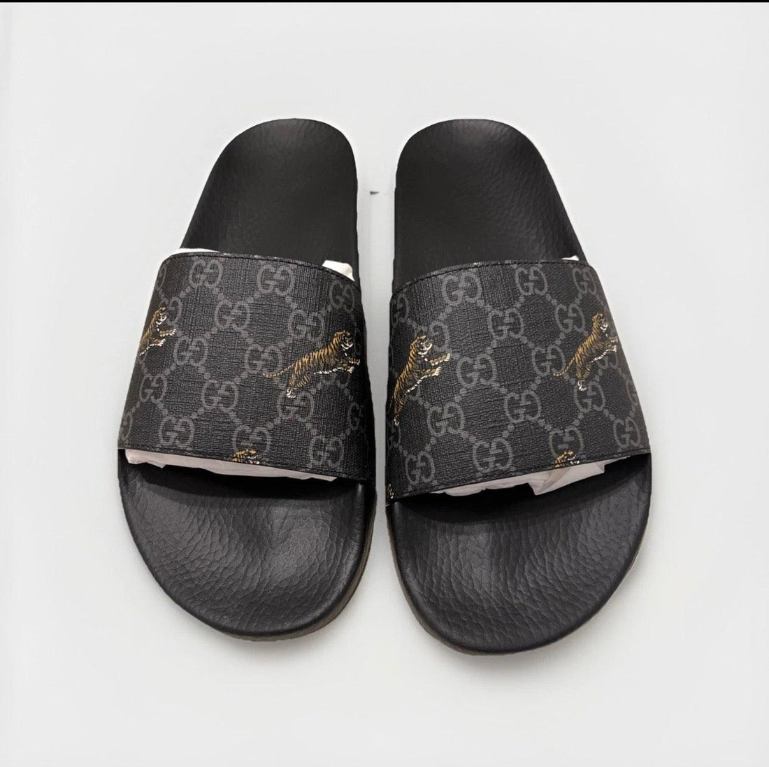 GUCCI Men's Luxurious Leather Slippers