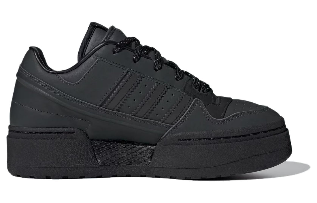 (WMNS) adidas Forum XLG 'Carbon Matte Silver' IG8513