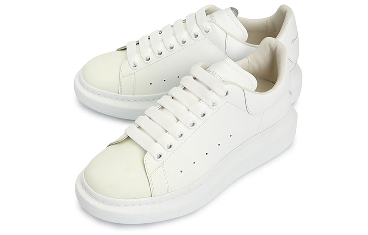 (WMNS) Alexander McQueen Oversized Sneakers 'White' 645867WHZ4N9086