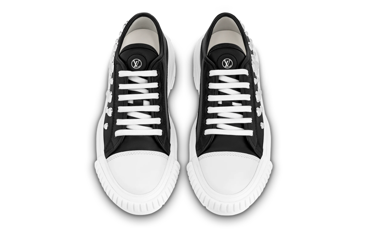 (WMNS) LOUIS VUITTON x YK Academy Sneakers 'Black with White Dots' 1AB9LU