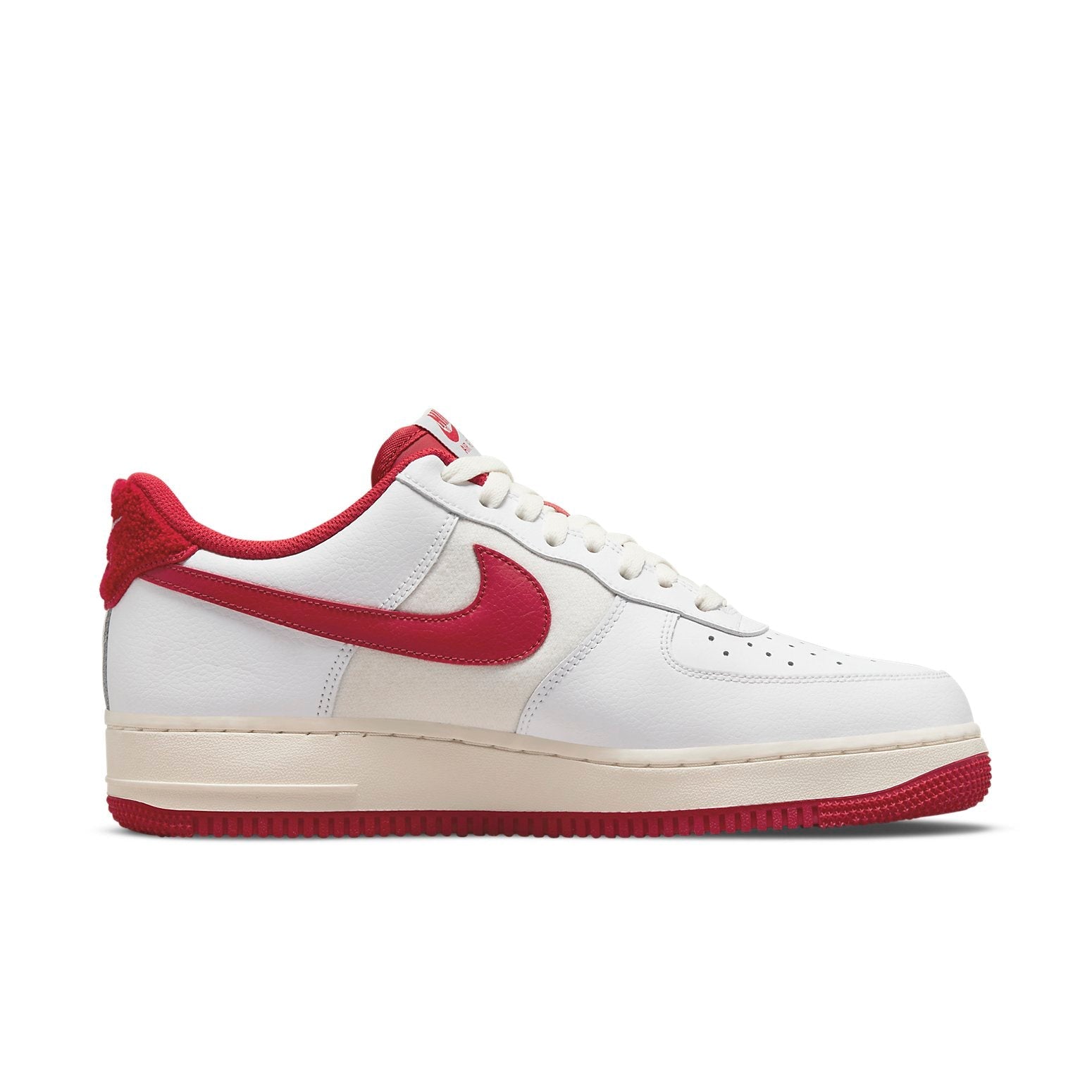 Nike Air Force 1 '07 LV8 'Letterman's Jacket' DO5220-161