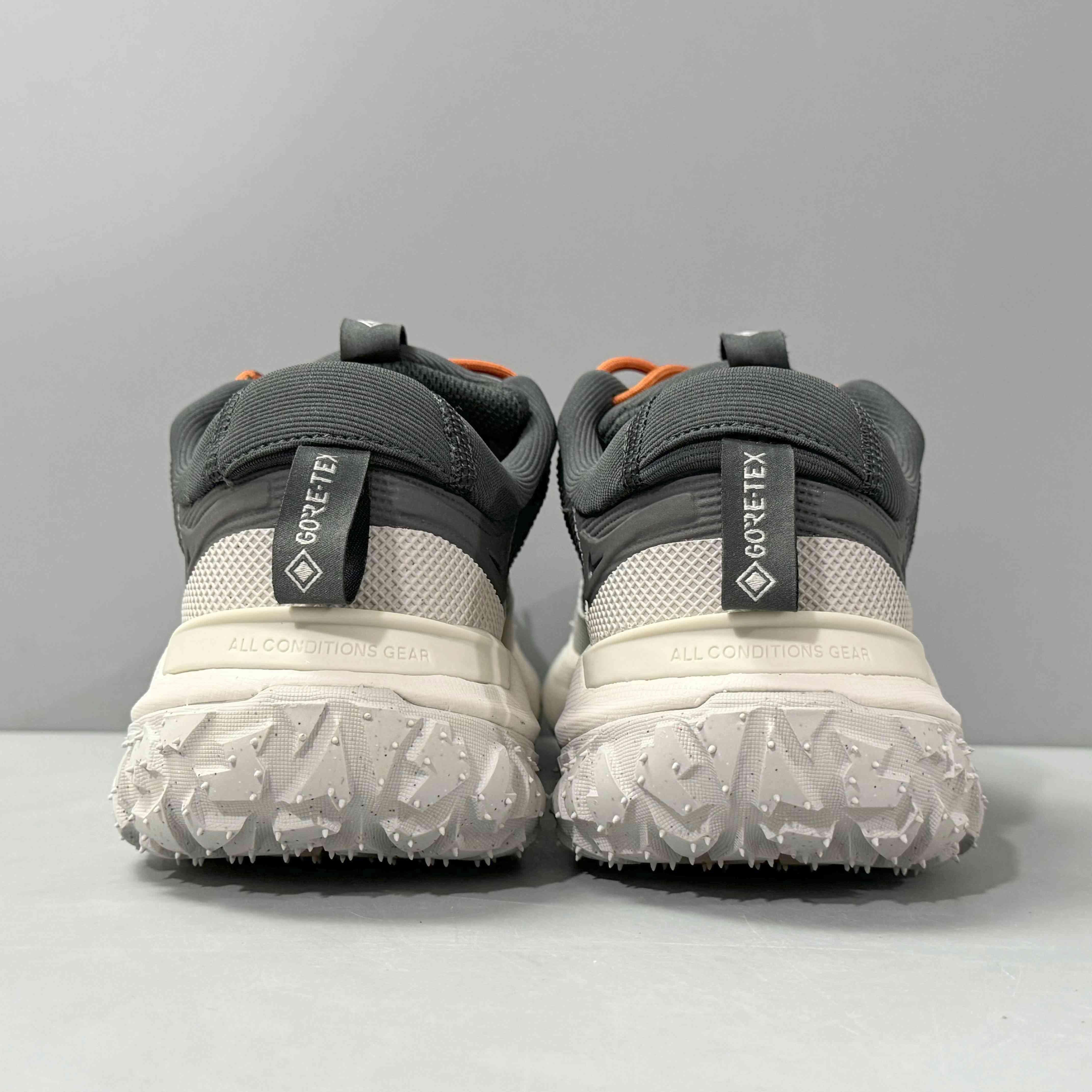 Nike ACG Mountain Fly 2 Low Gore-Tex 'Dark Smoke Grey'