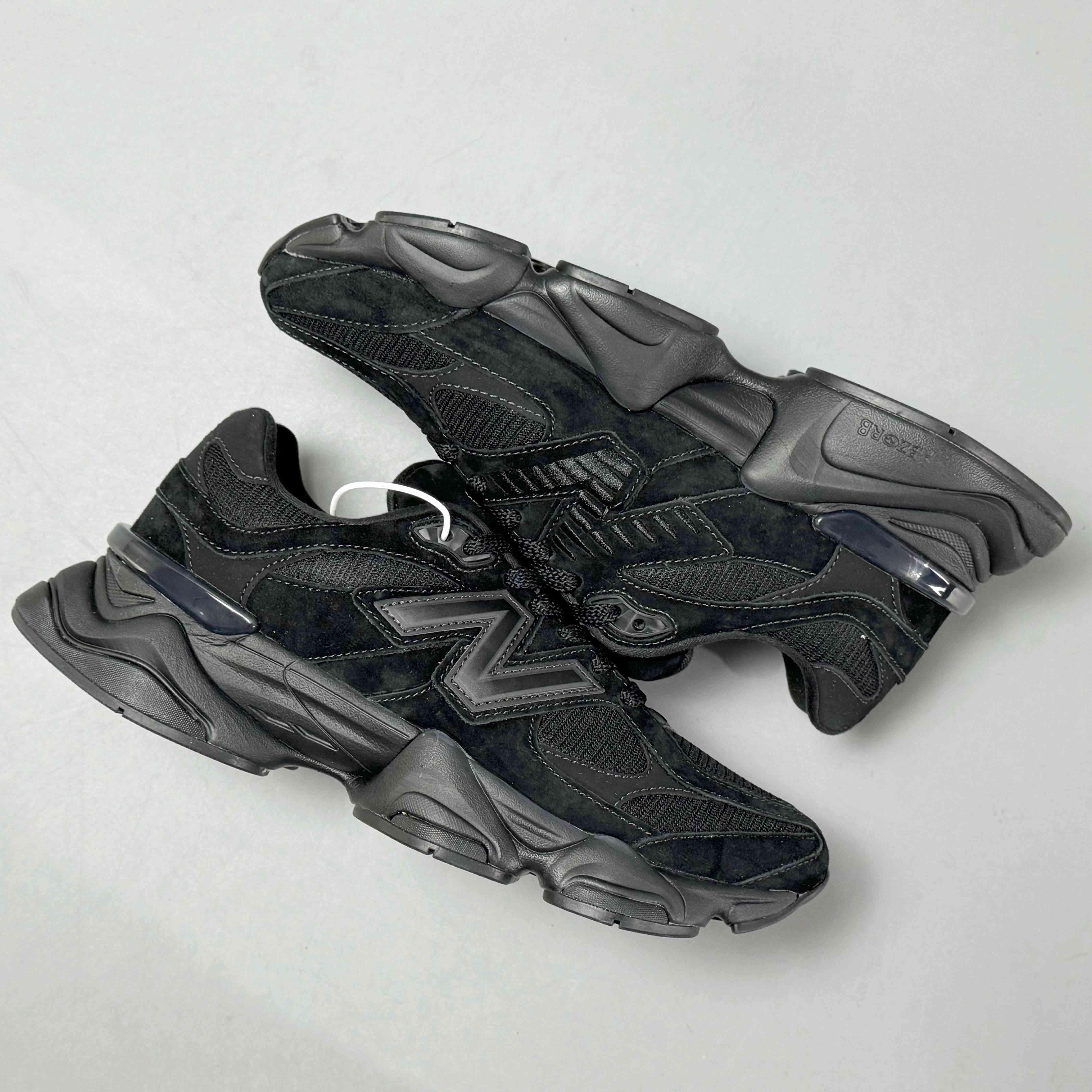 New Balance 9060 'Triple Black'