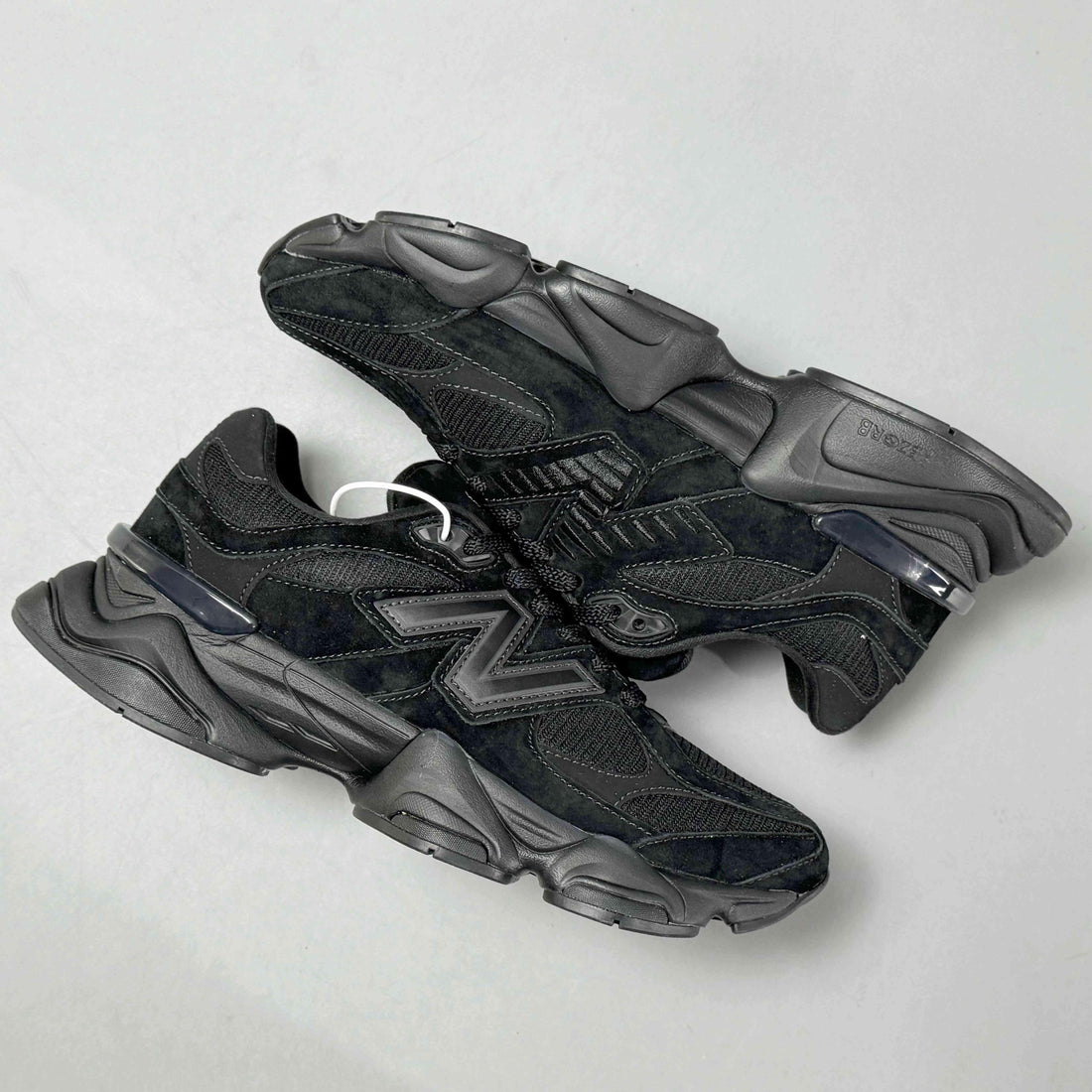 New Balance 9060 'Triple Black'