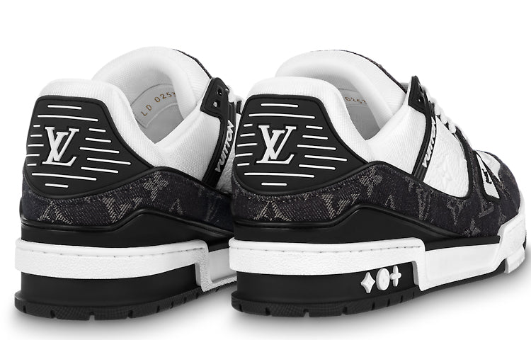 (WMNS) LOUIS VUITTON LV Trainer Sneaker 'Black Mesh Monogram with White ' 1AC2A5