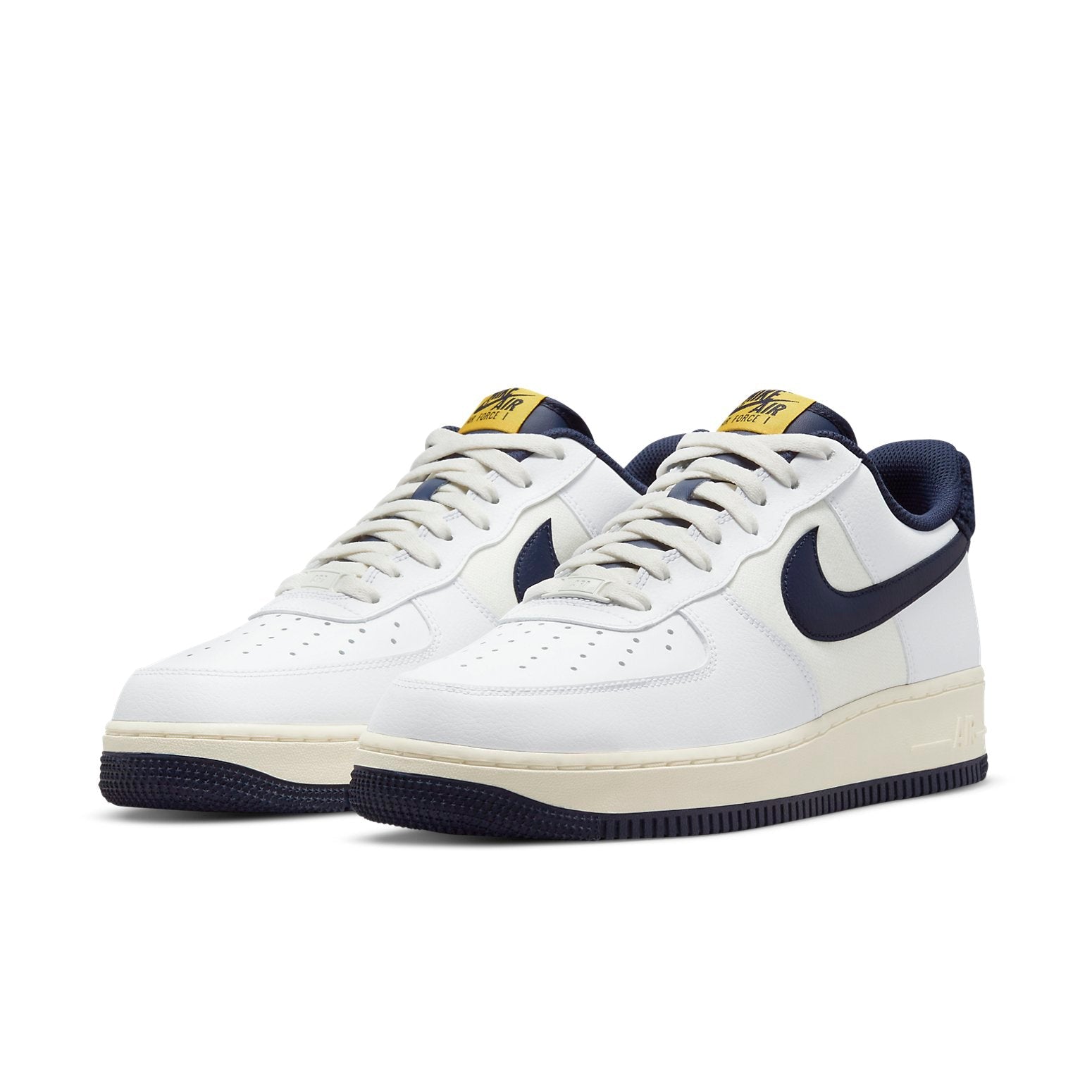 Nike Air Force 1 '07 LV8 'Varsity Jacket - Michigan' DO5220-141