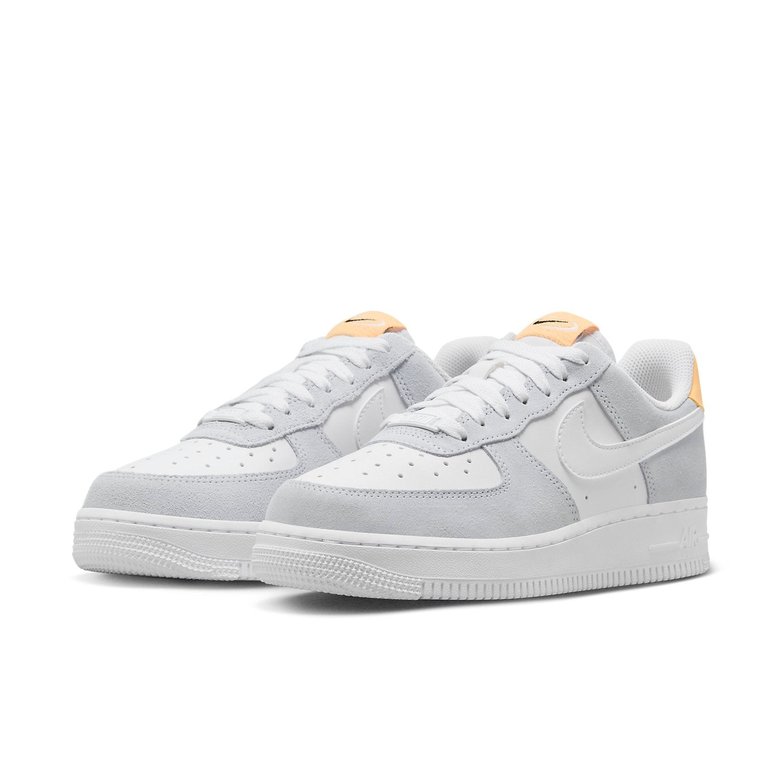 (WMNS) Nike Air Force 1 Low '07 'Pure Platinum' FQ7779-001