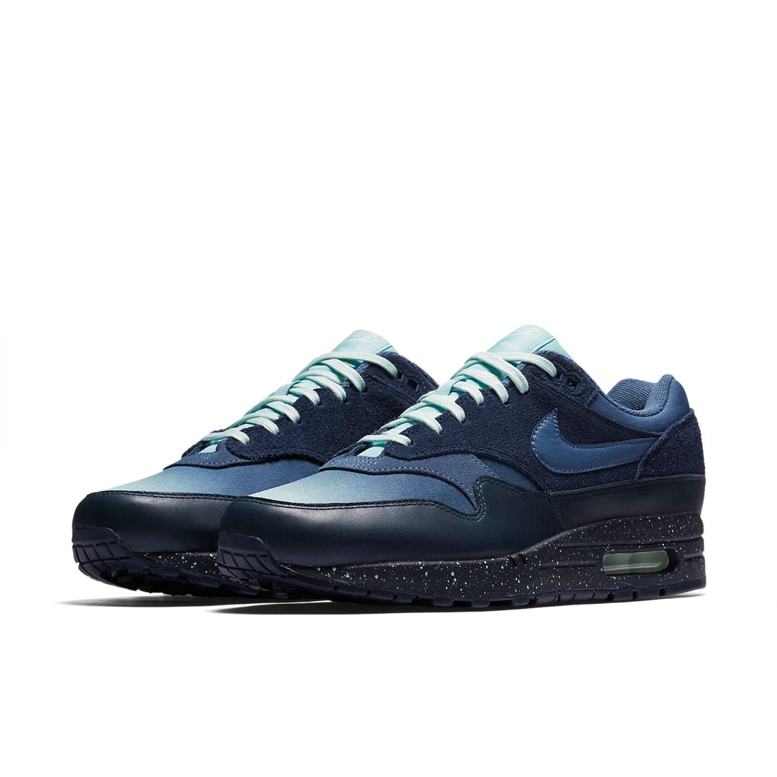 Nike Air Max 1 Premium 'Blue Gradient Toe' 875844-402