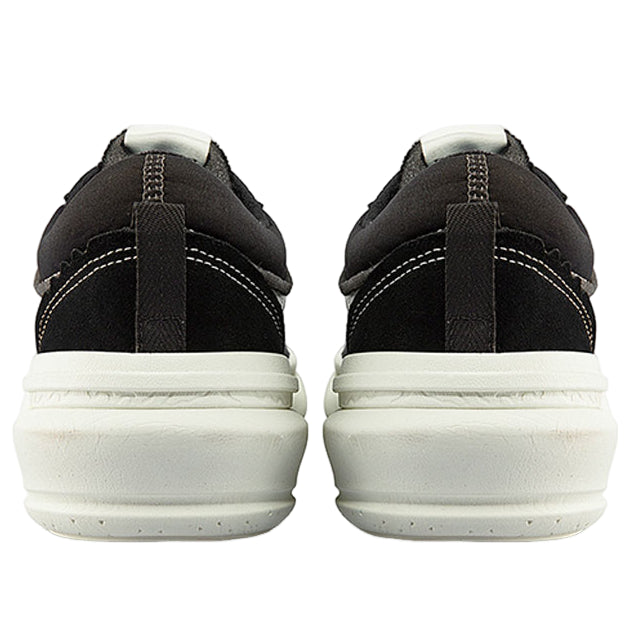 81312Vans Old Skool Overt Plus CC 'Black White' VN0A4BVL1KP