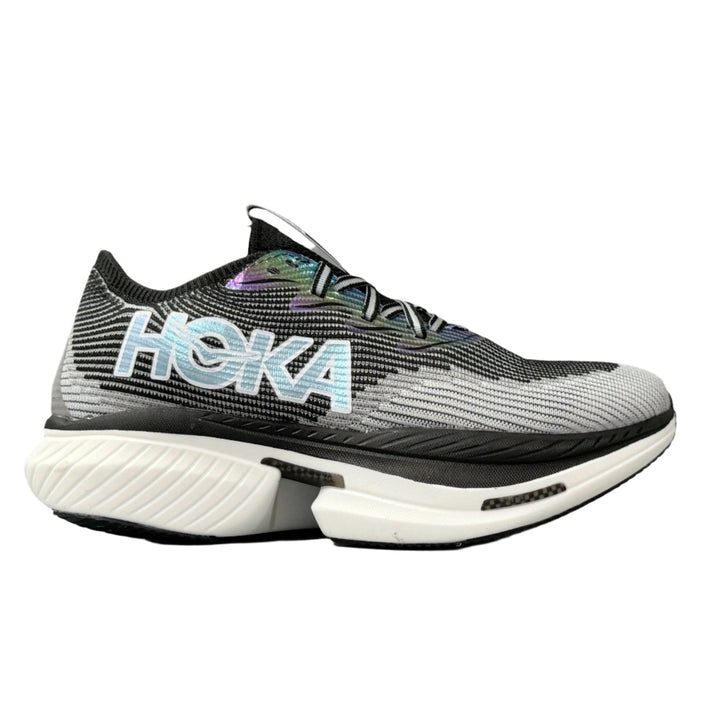 HOKA ONE ONE CIELO X1