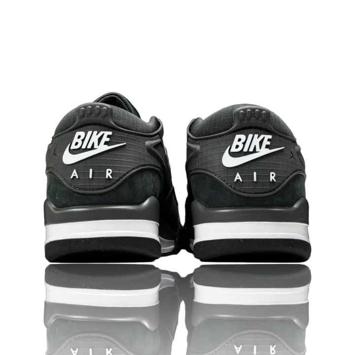 NIGEL SYLVESTER X AJ4 GRANDMA'S DRIVEWAY 'GREY'
