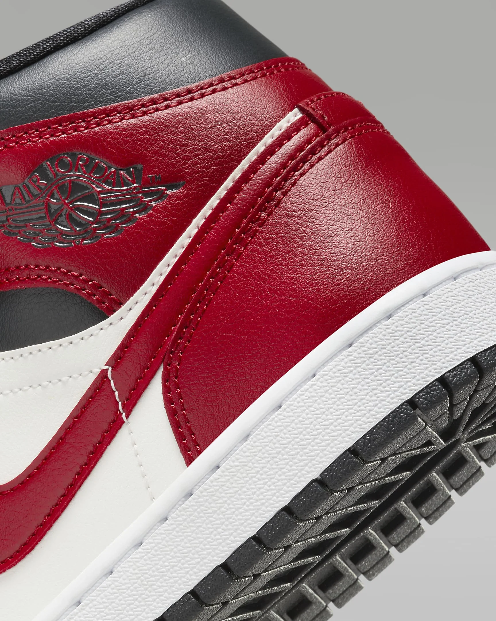 JORDAN 1 Mid Noir/White/Gym Red