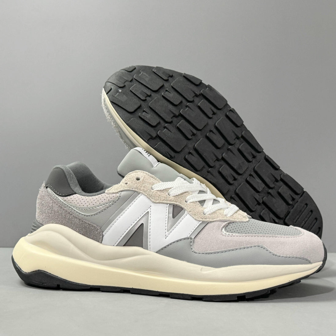 New Balance 57/40 Grey Day