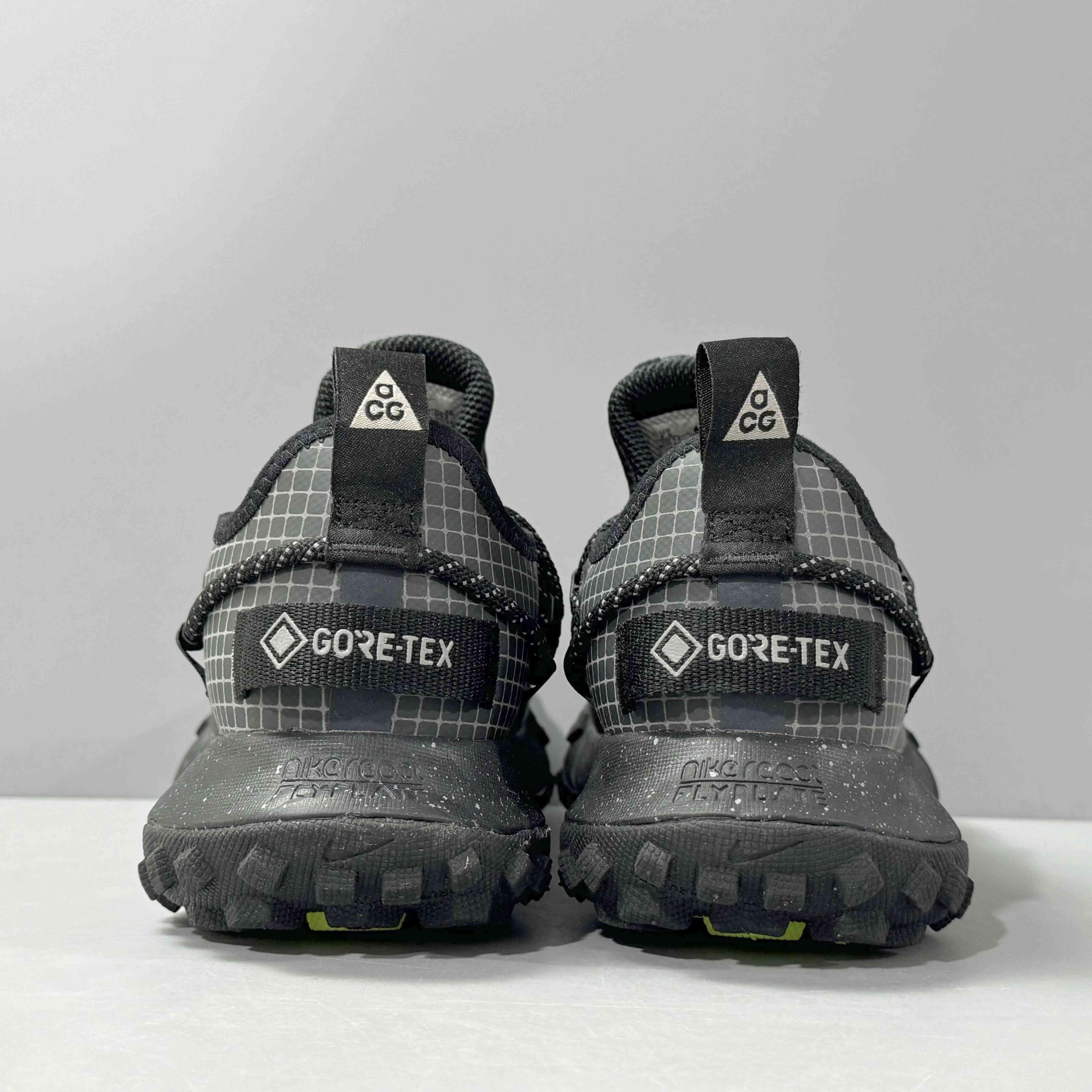Nike ACG Mountain Fly 2 Gore-Tex SE 'Dark Smoke Grey'