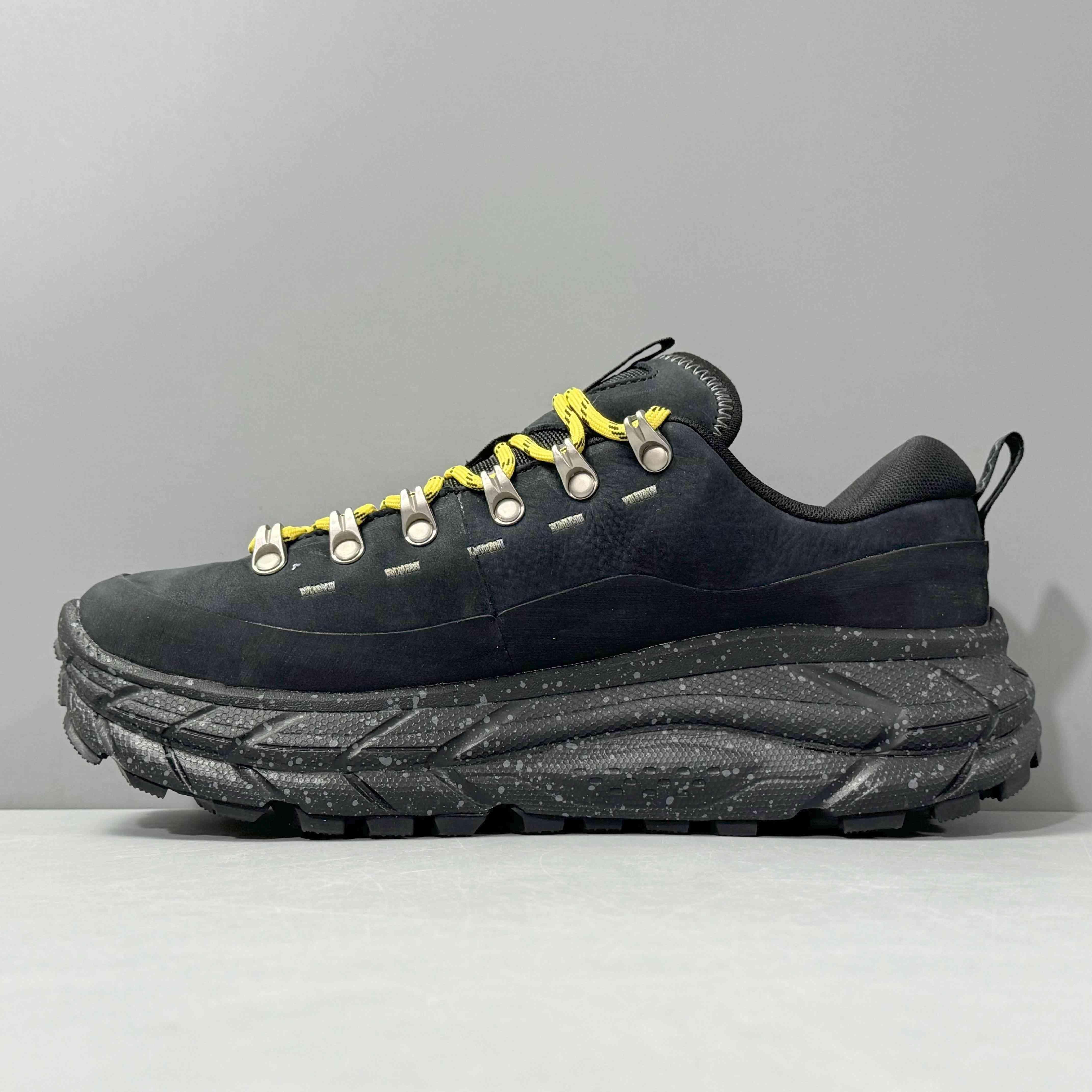 Hoka One One Tor Summit 2 'Black'