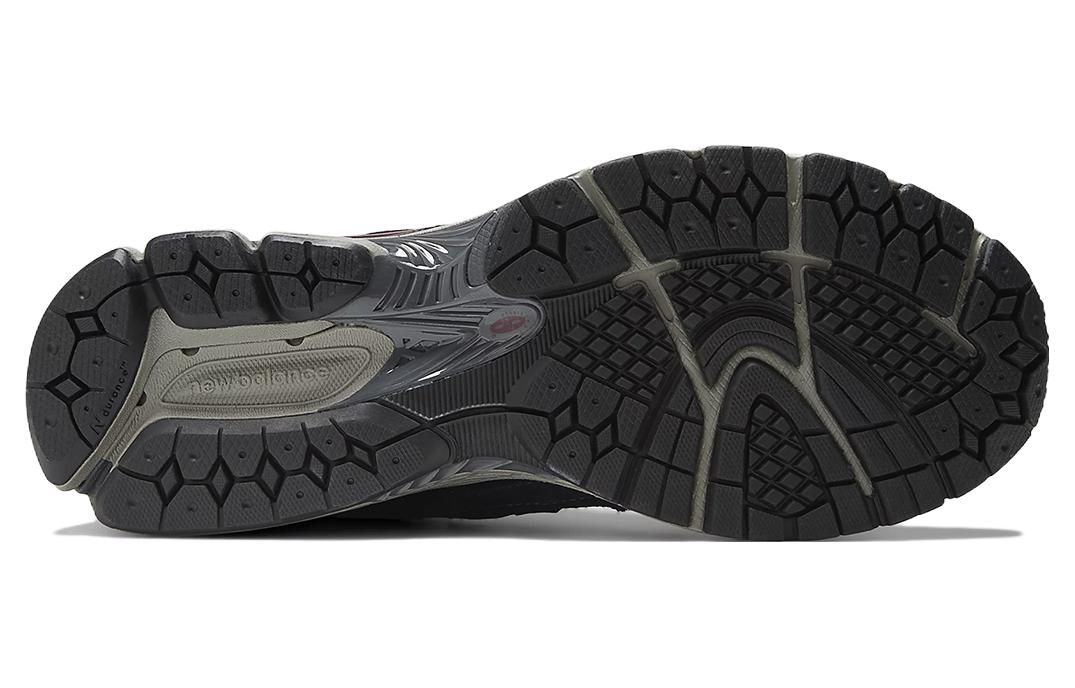 New Balance 2002R Protection Pack 'Ripstop Eclipse' M2002RDO