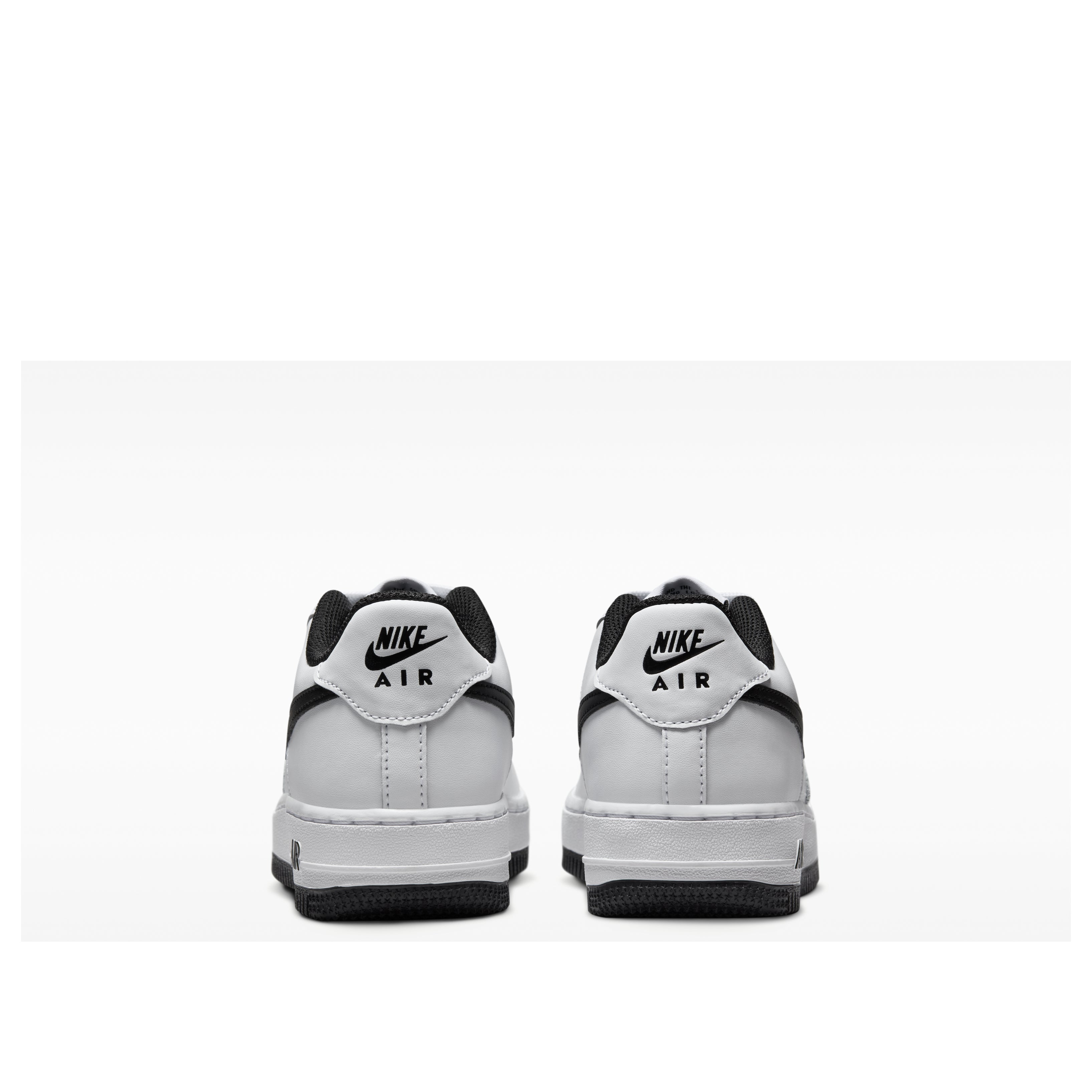 (GS) Nike Air Force 1 LV8 'White Black' IB8845-100