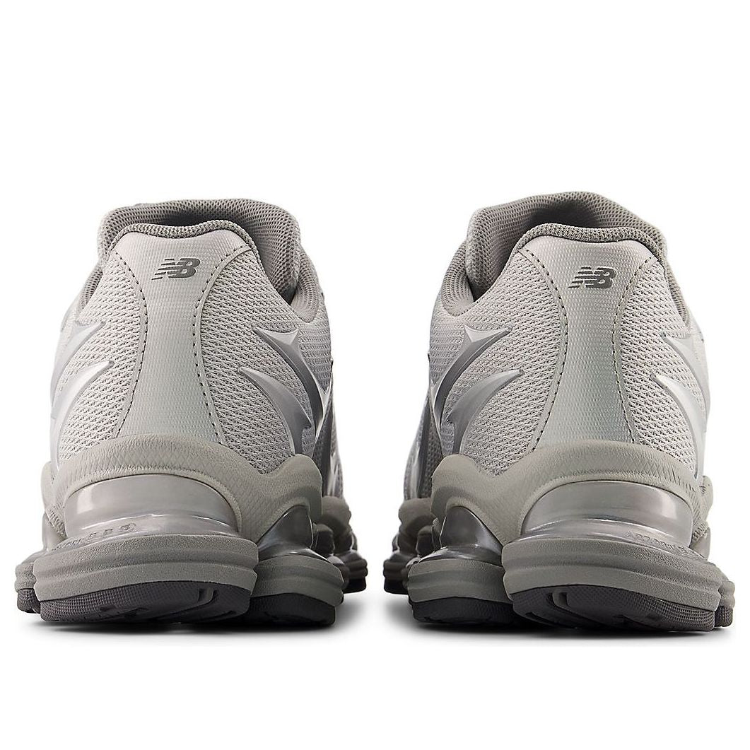 New Balance 2000 'Silver Metallic' U20005UW