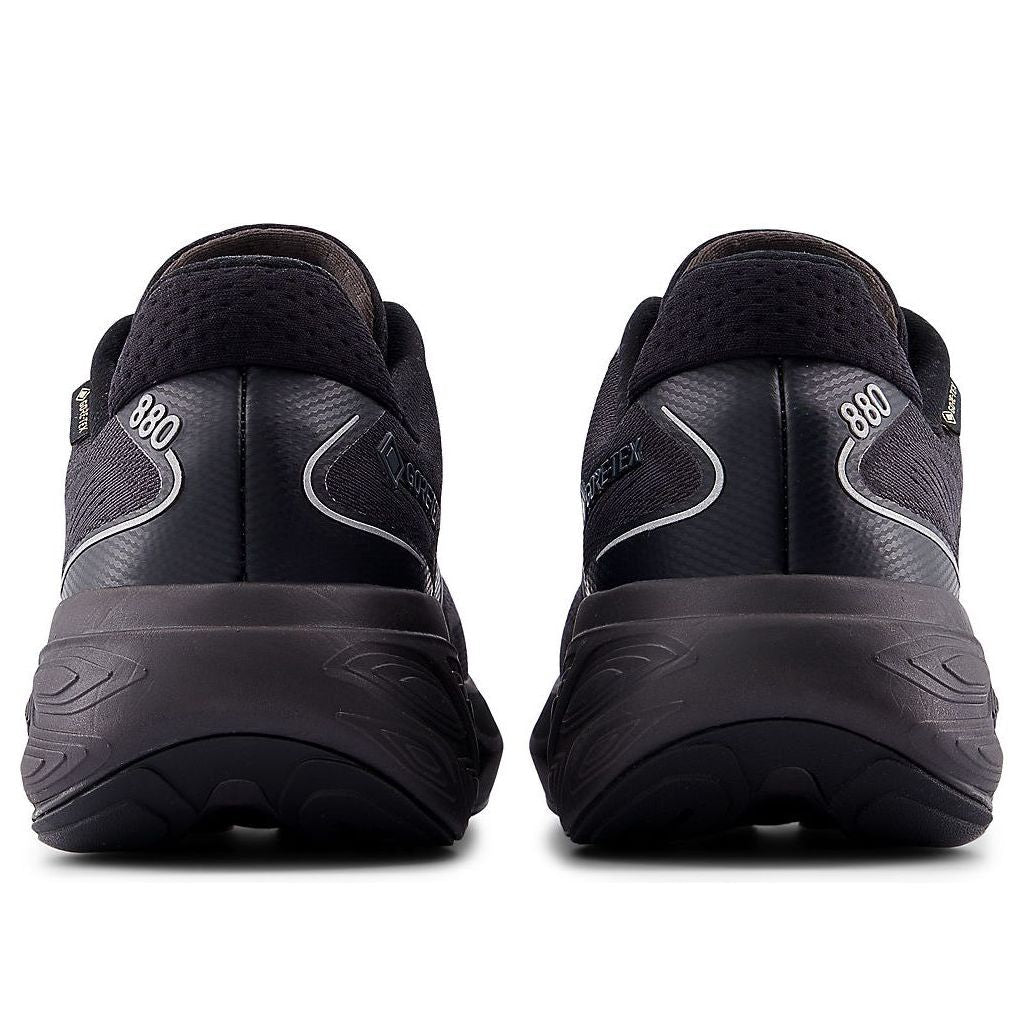 New Balance Fresh Foam X 880v15 GORE-TEX 'Black Silver Metallic' M880GB15