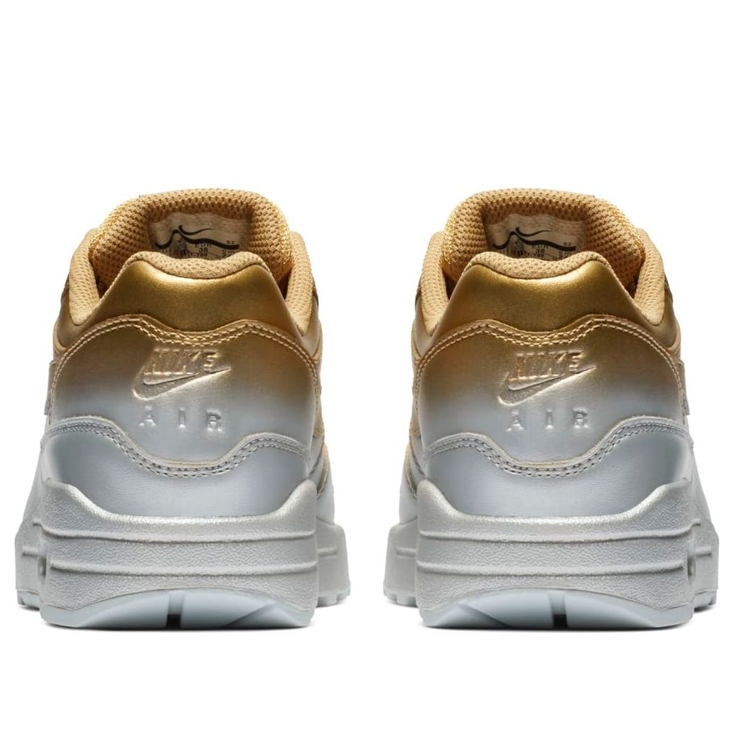 (WMNS) Nike Air Max 1 LX 'Metallic Gold Platinum' 917691-700