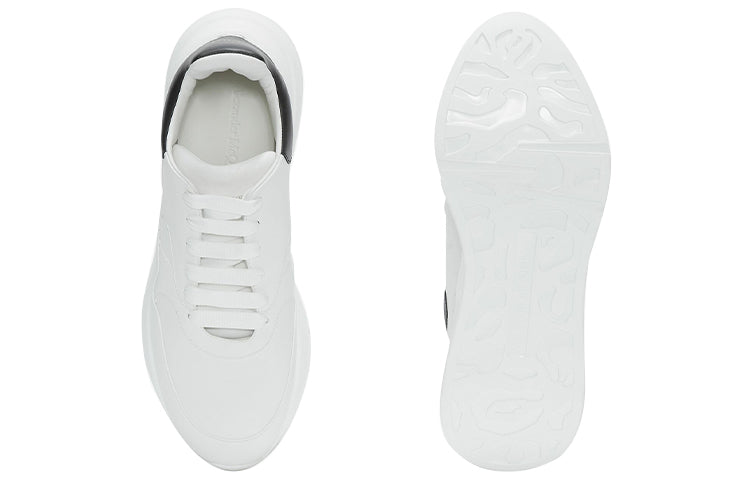 Alexander McQueen Oversized Runner 'White Black' 575425WHRU39034