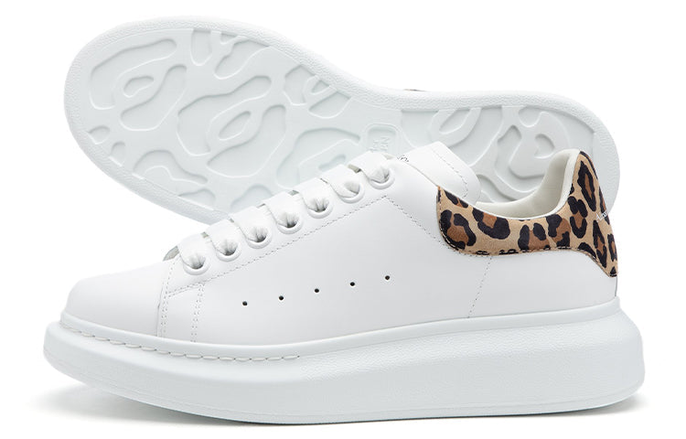 (WMNS) Alexander McQueen Oversized Sneaker 'White Leopard Suede' 650787WHZ4T9316