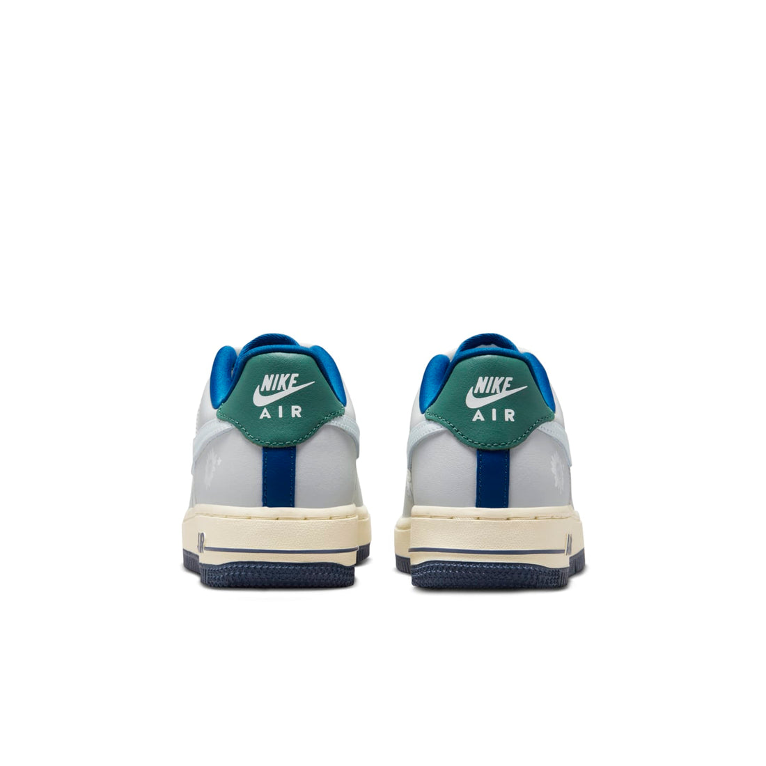 (GS) Nike Air Force 1 LV8 'Sail White Thinder Blue' HM3721-111