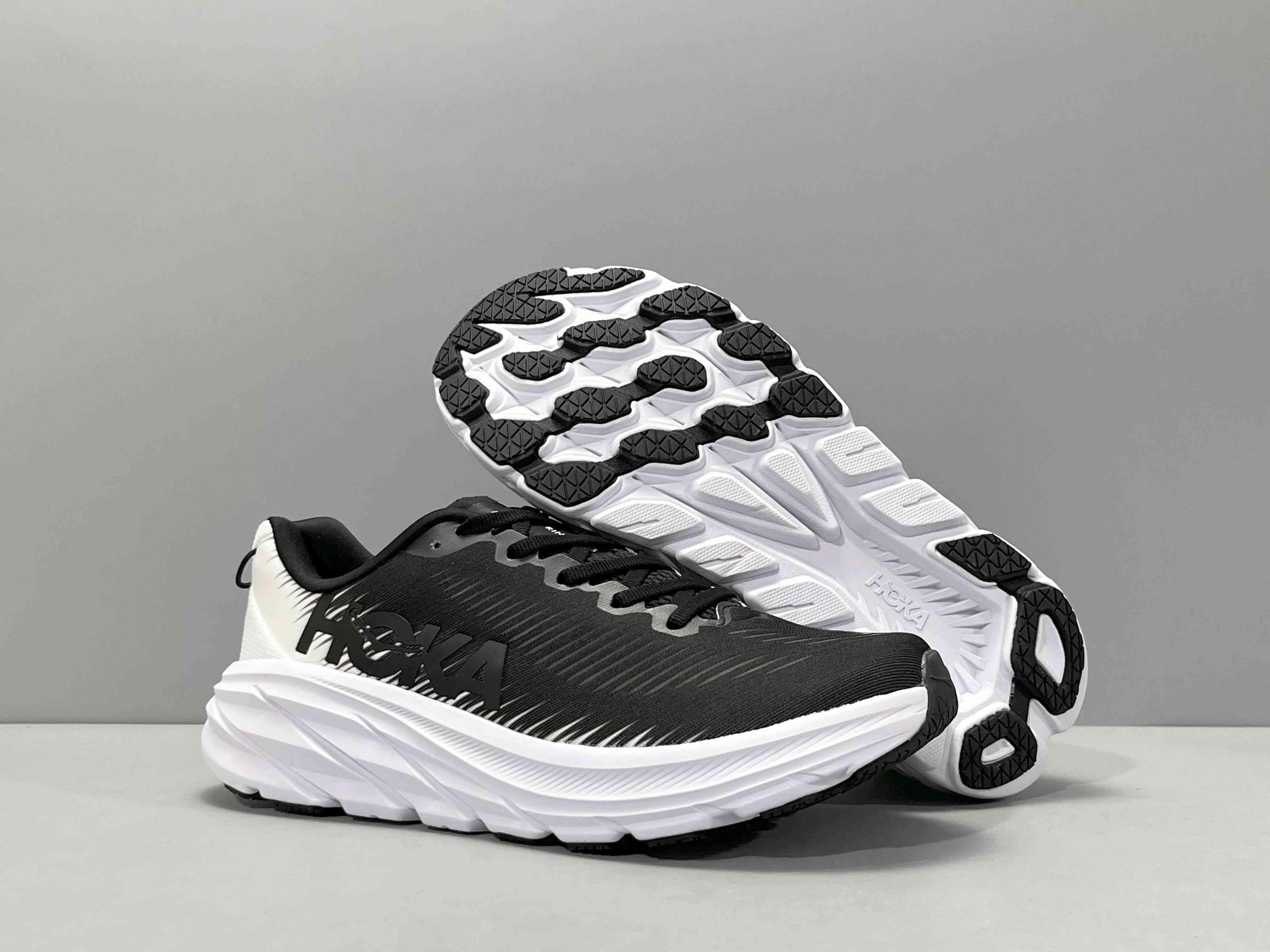 Hoka One One Rincon 3 'Black White'