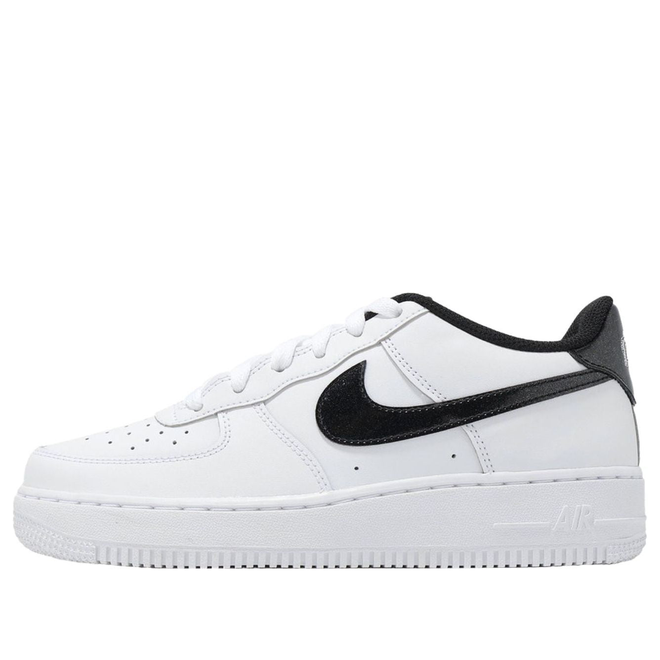 (GS) Nike Air Force 1 LV8 'White Black' IM4402-100