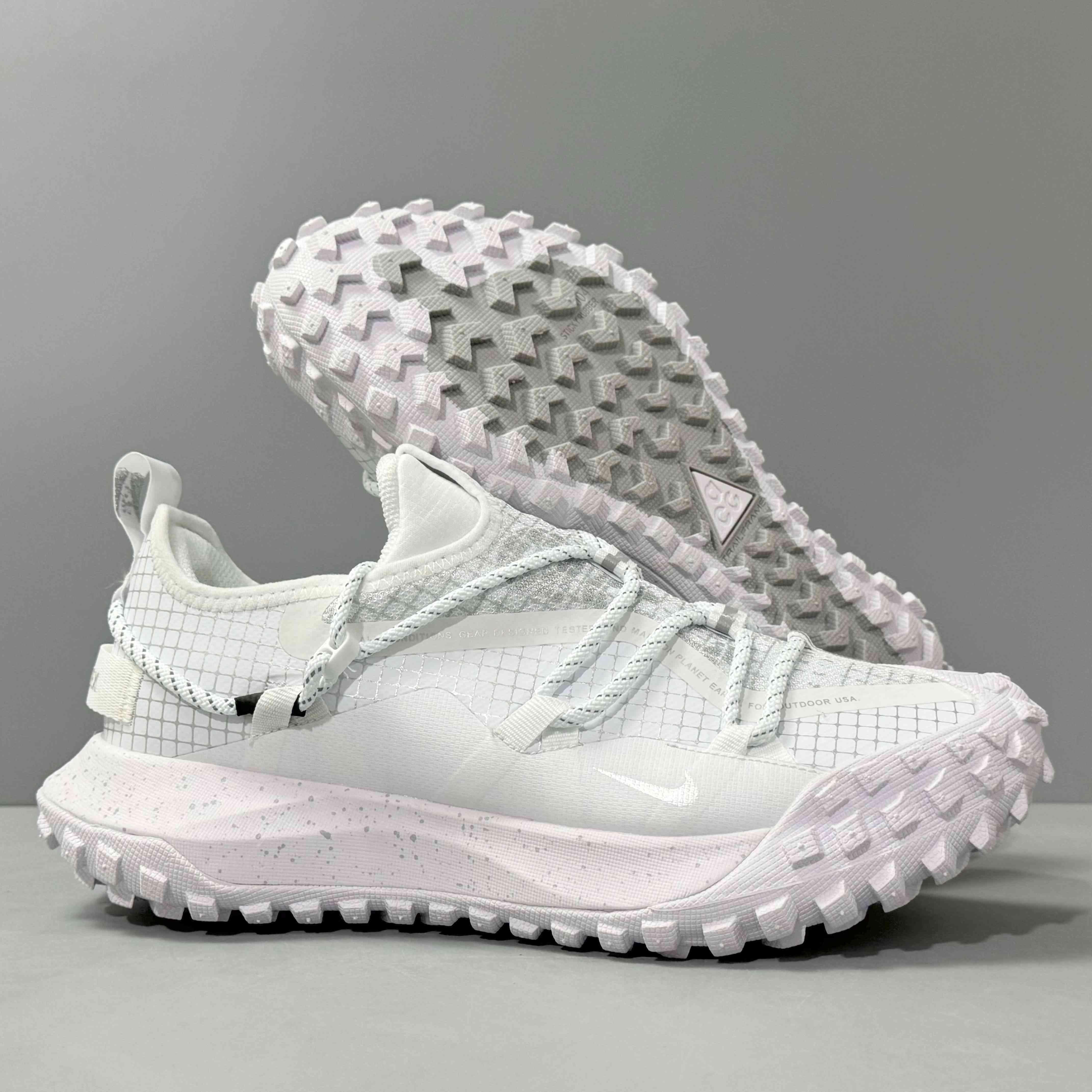 Nike ACG Mountain Fly Low Gore-Tex SE 'Triple White'