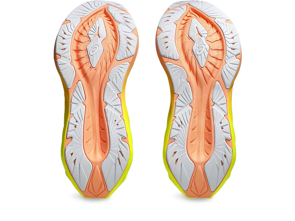 ASICS Novablast 4 Lite-Show Running Sneakers 'Green' 1011B955-750