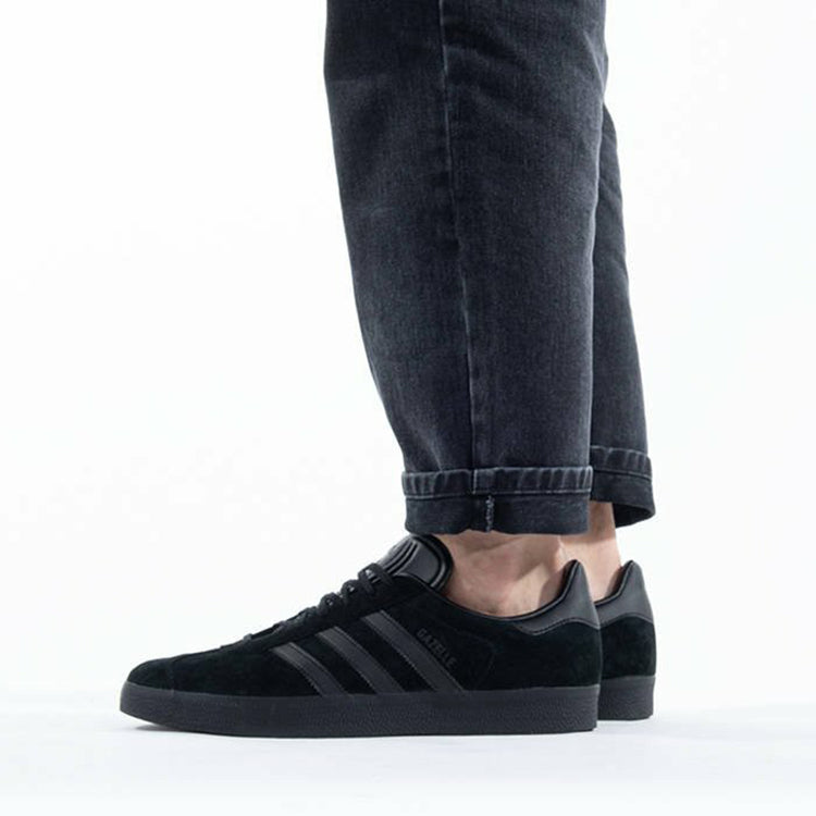 adidas Gazelle Shoes 'Core Black' CQ2809