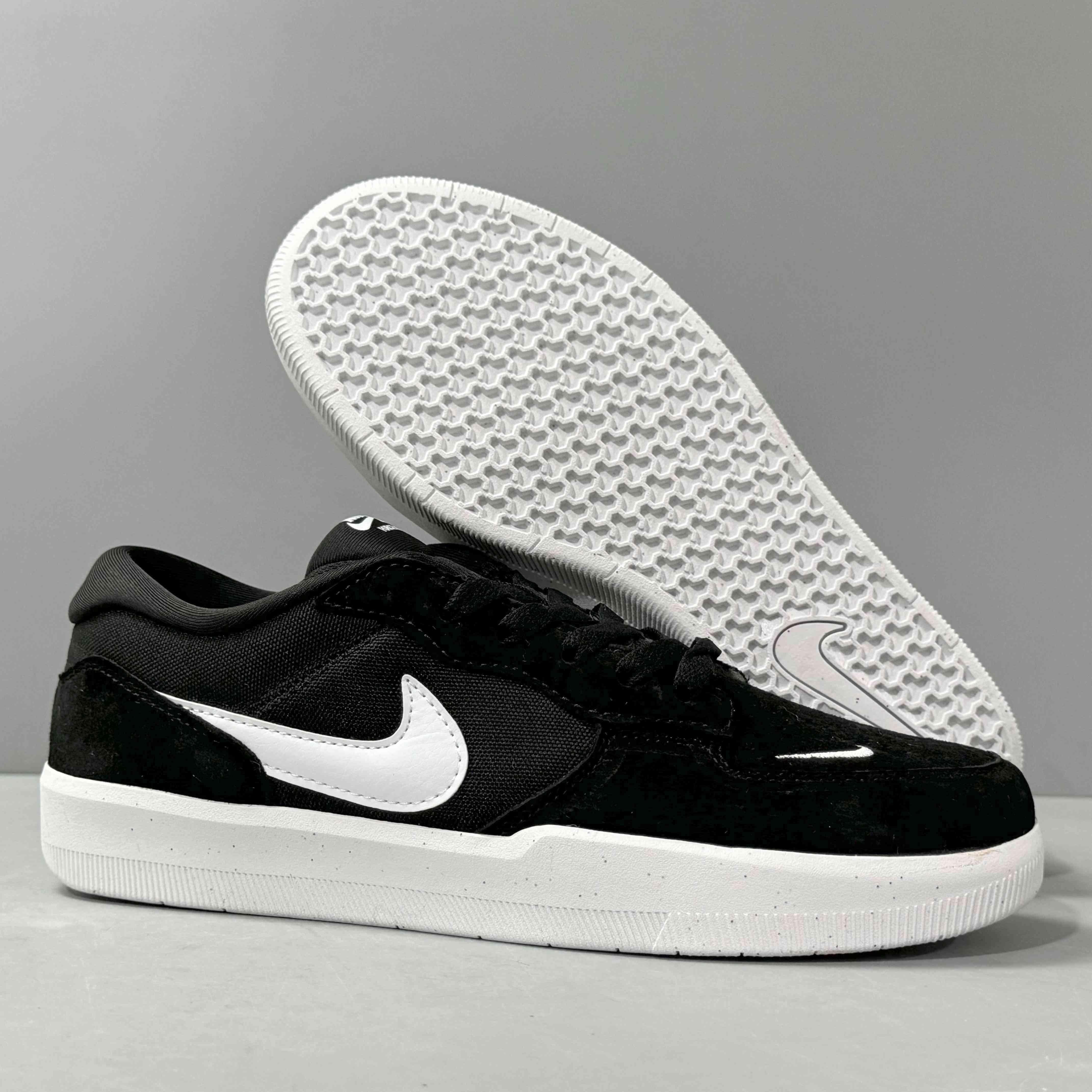 Nike SB Force 58 Black White