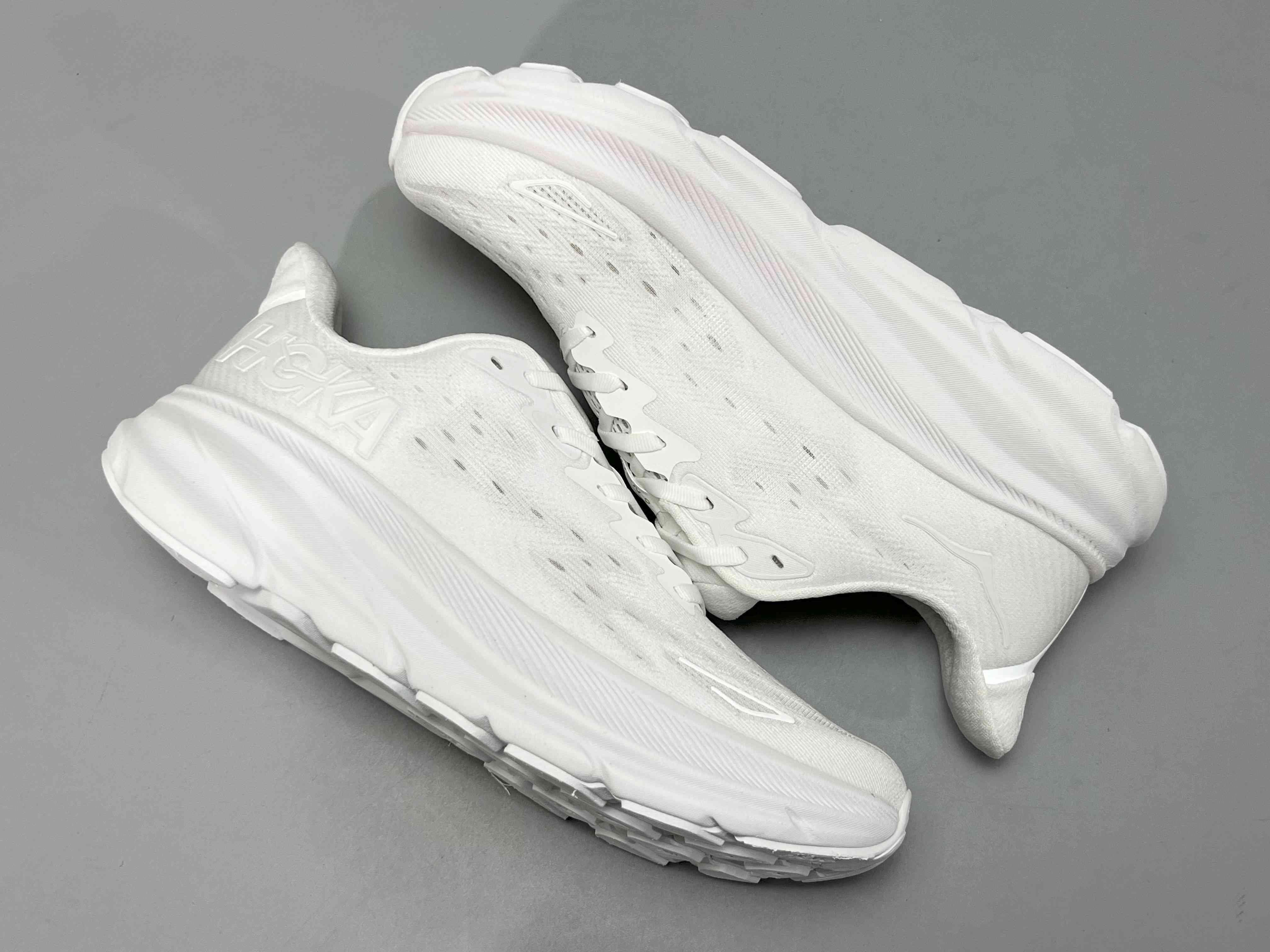 Hoka One One Clifton 9 'White'