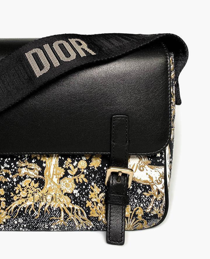Dior Messenger Bag Regular  Dior Messenger Bag Black calfskin, cotton canvas and linen with gold Magica print