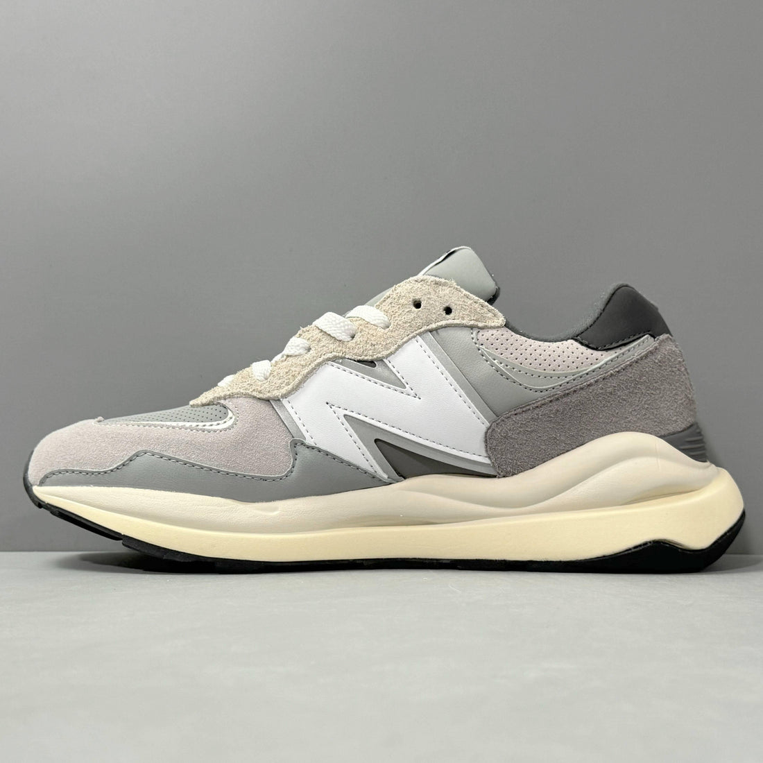 New Balance 57/40 Grey Day