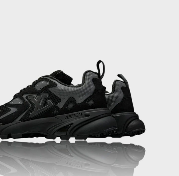 Louis Vuittоп Runner Tatic 'Black