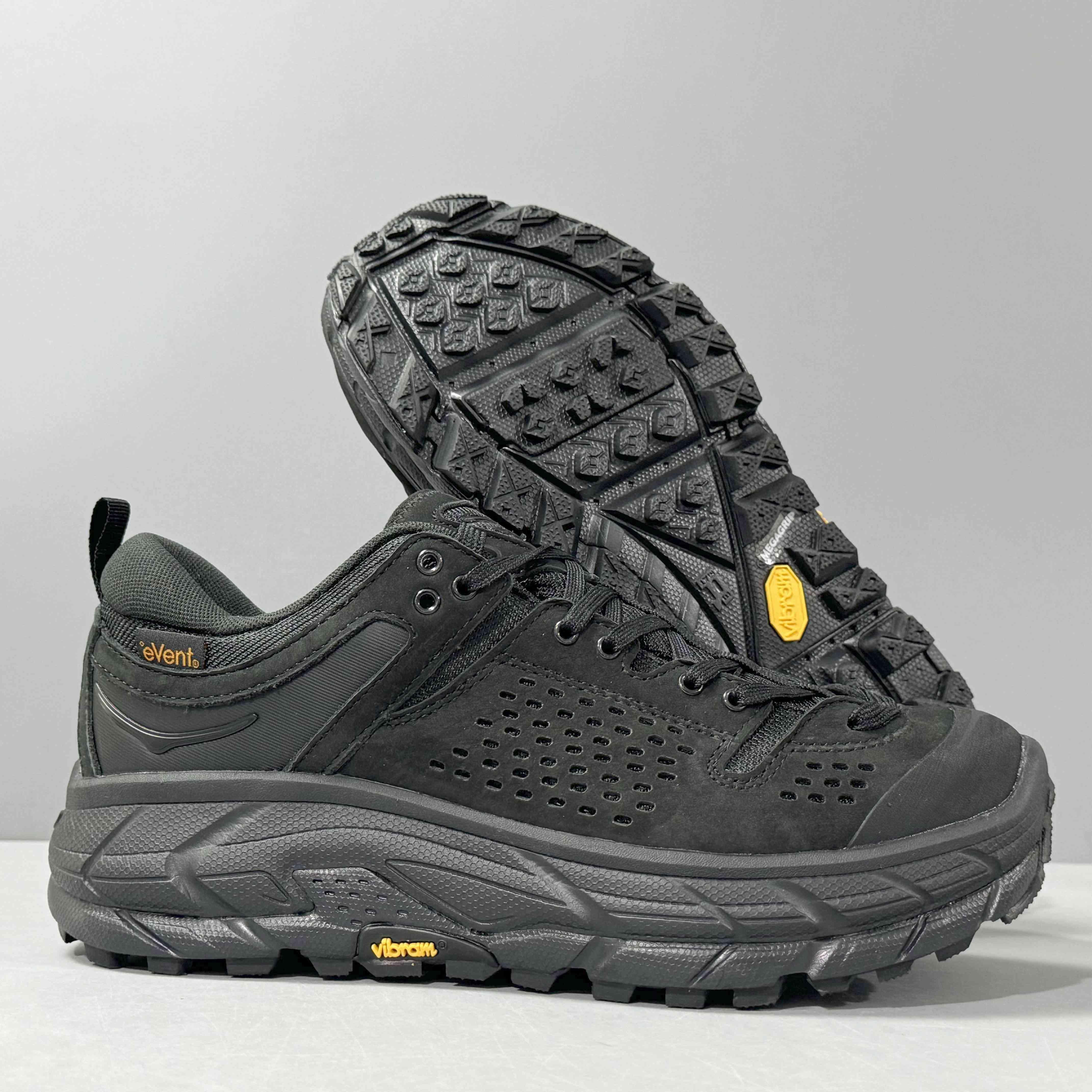 Hoka One One Tor Ultra Low Wp Jp 'Black'