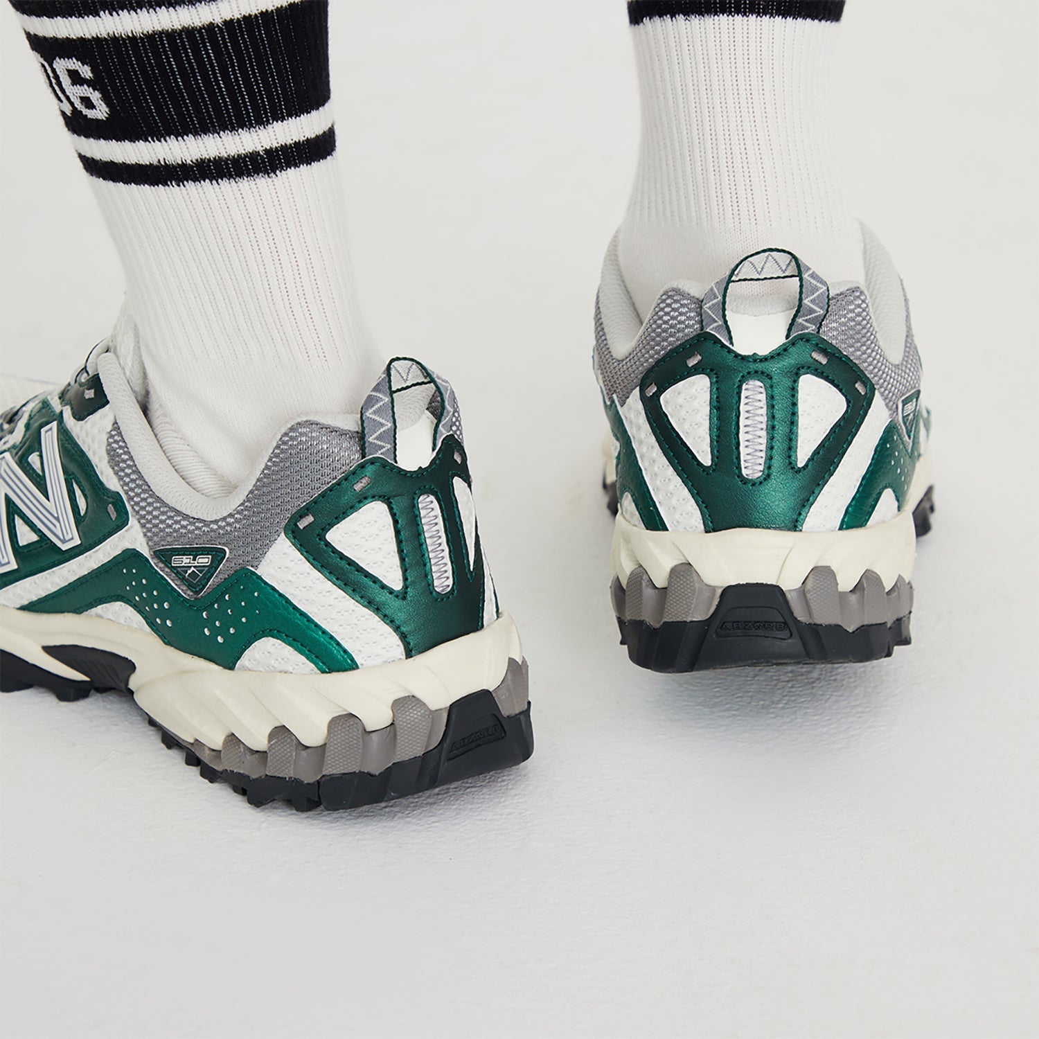 New Balance 610 'Nightwatch Green' ML610TMB