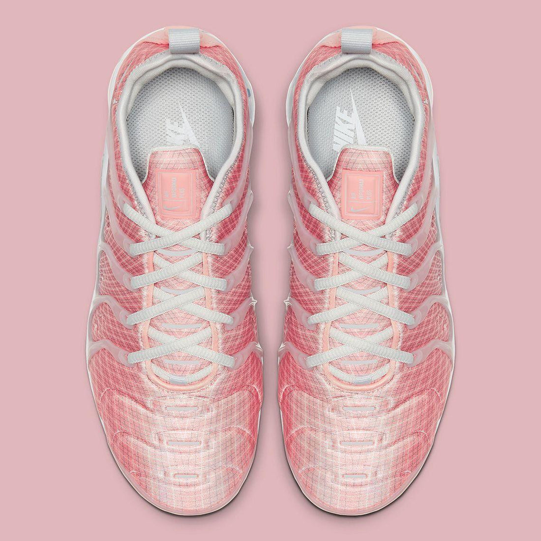 Nike Air VaporMax Plus 'Bleached Coral Pure Platinum'